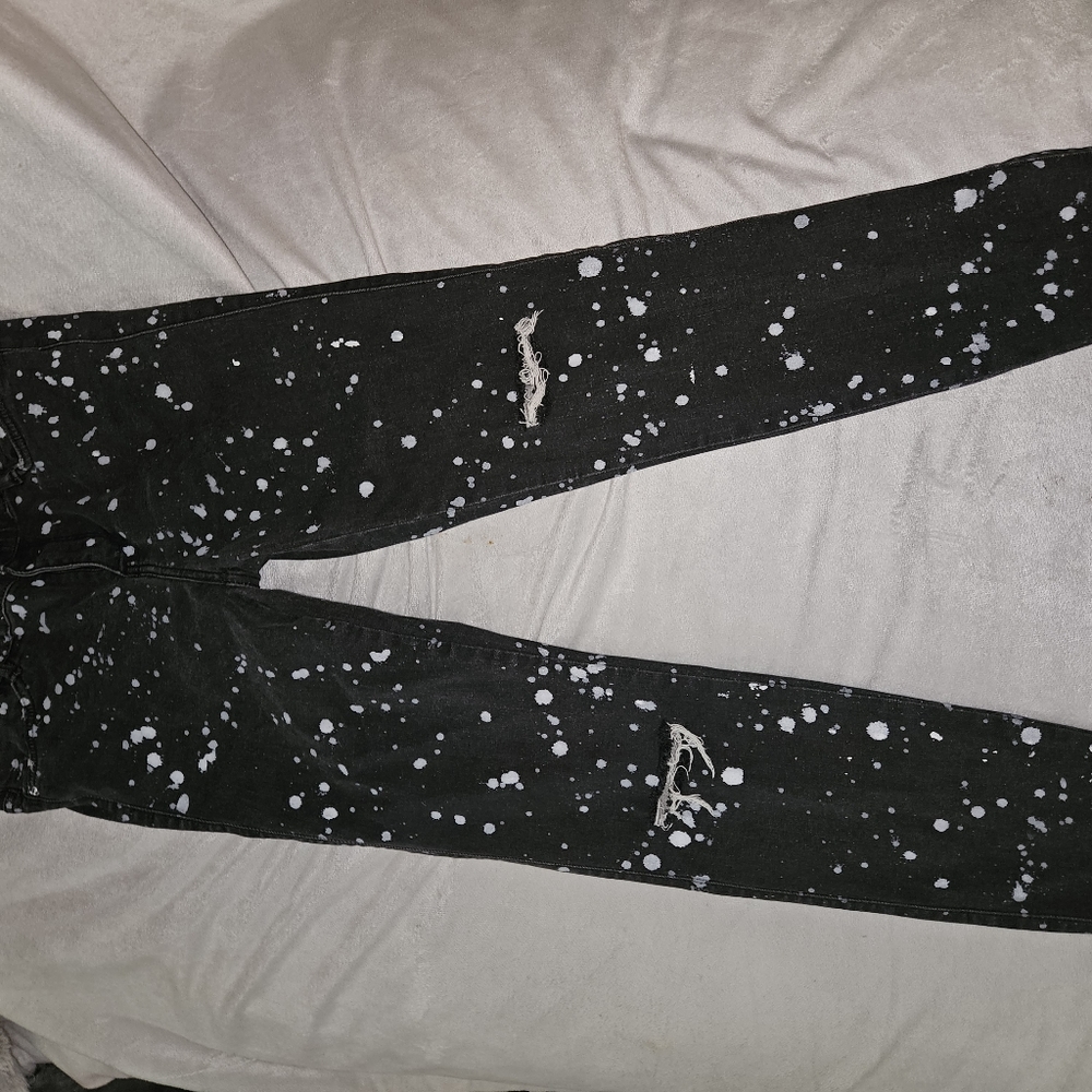 Jeans - Picture 3 of 4